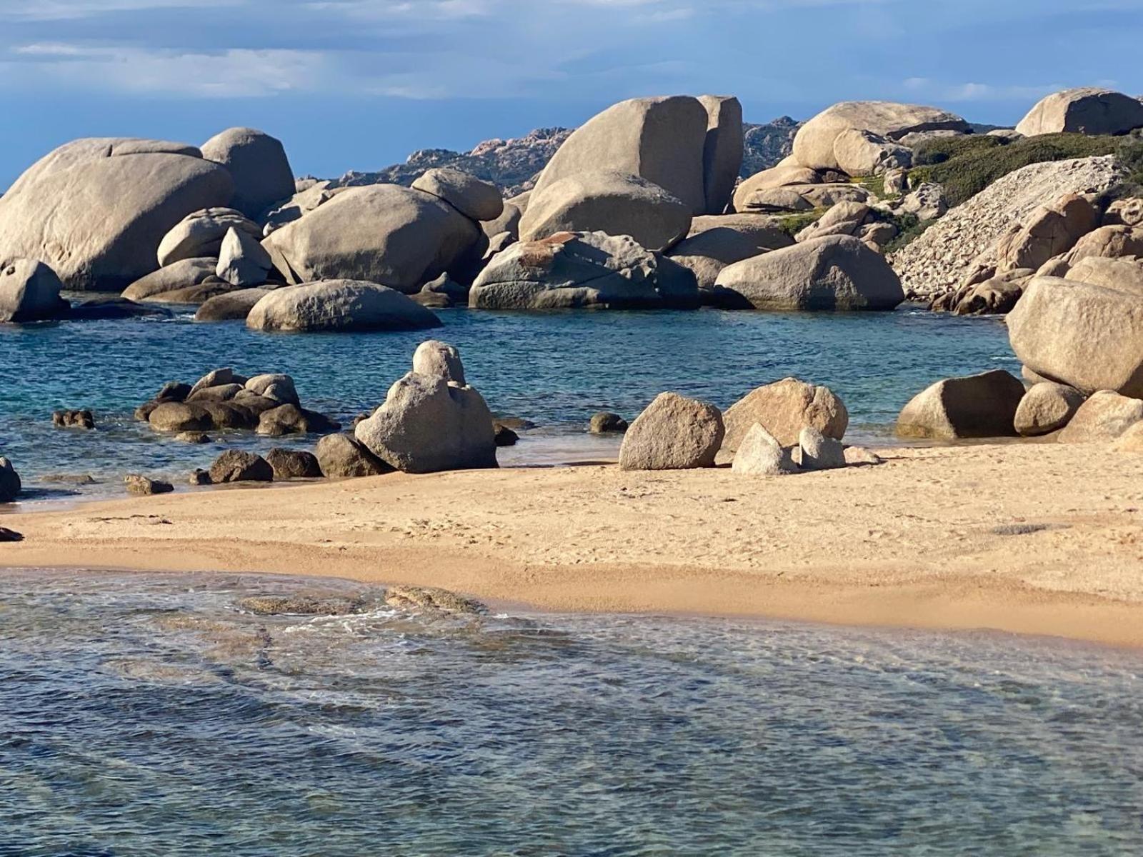 Penzion Lo Stazzo Di Wally Porto Pollo Exteriér fotografie